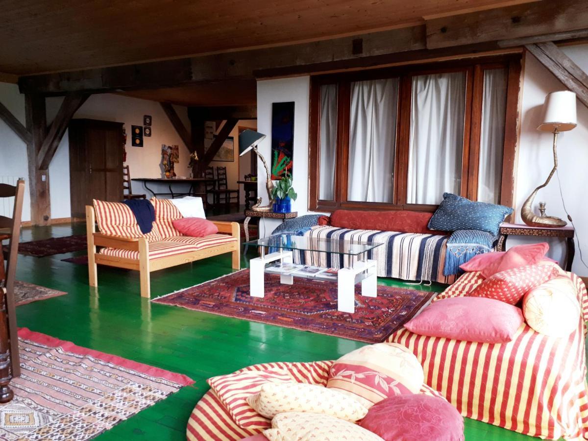 Chambres D'Hotes La Noyeraie Izeron Kültér fotó